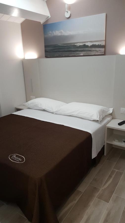 צ'יביטאנובה מארקה Orchidea Rooms & Suites מראה חיצוני תמונה