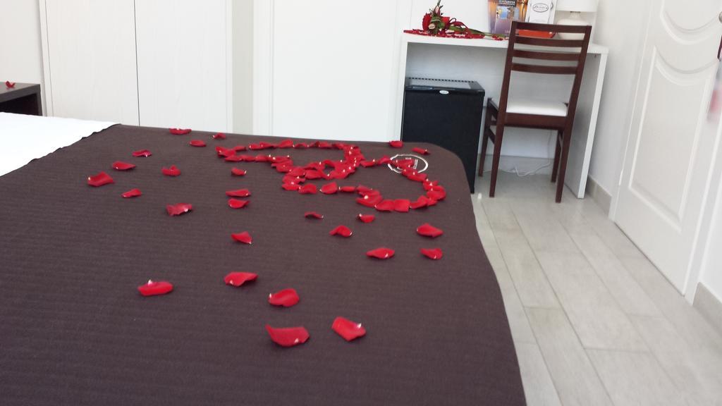 צ'יביטאנובה מארקה Orchidea Rooms & Suites מראה חיצוני תמונה