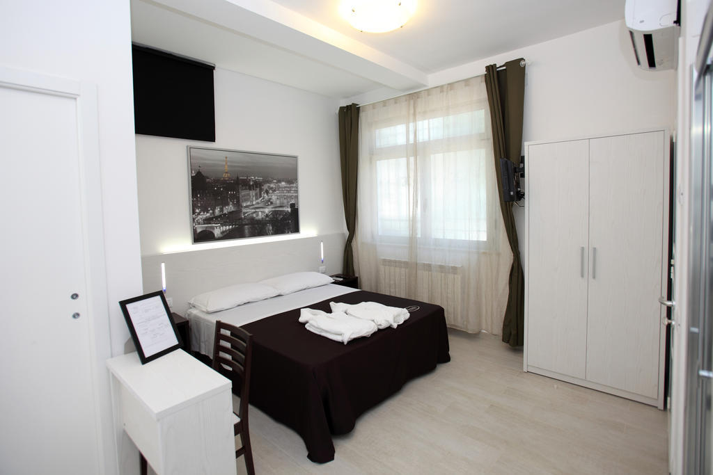 צ'יביטאנובה מארקה Orchidea Rooms & Suites חדר תמונה