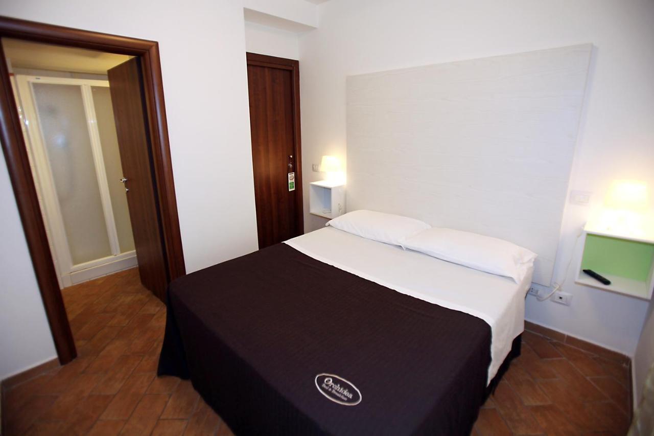 צ'יביטאנובה מארקה Orchidea Rooms & Suites מראה חיצוני תמונה
