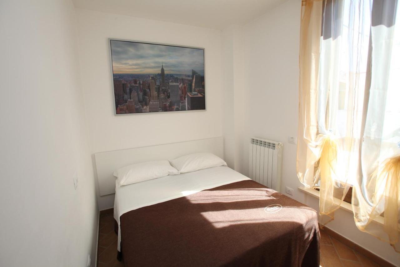 צ'יביטאנובה מארקה Orchidea Rooms & Suites מראה חיצוני תמונה