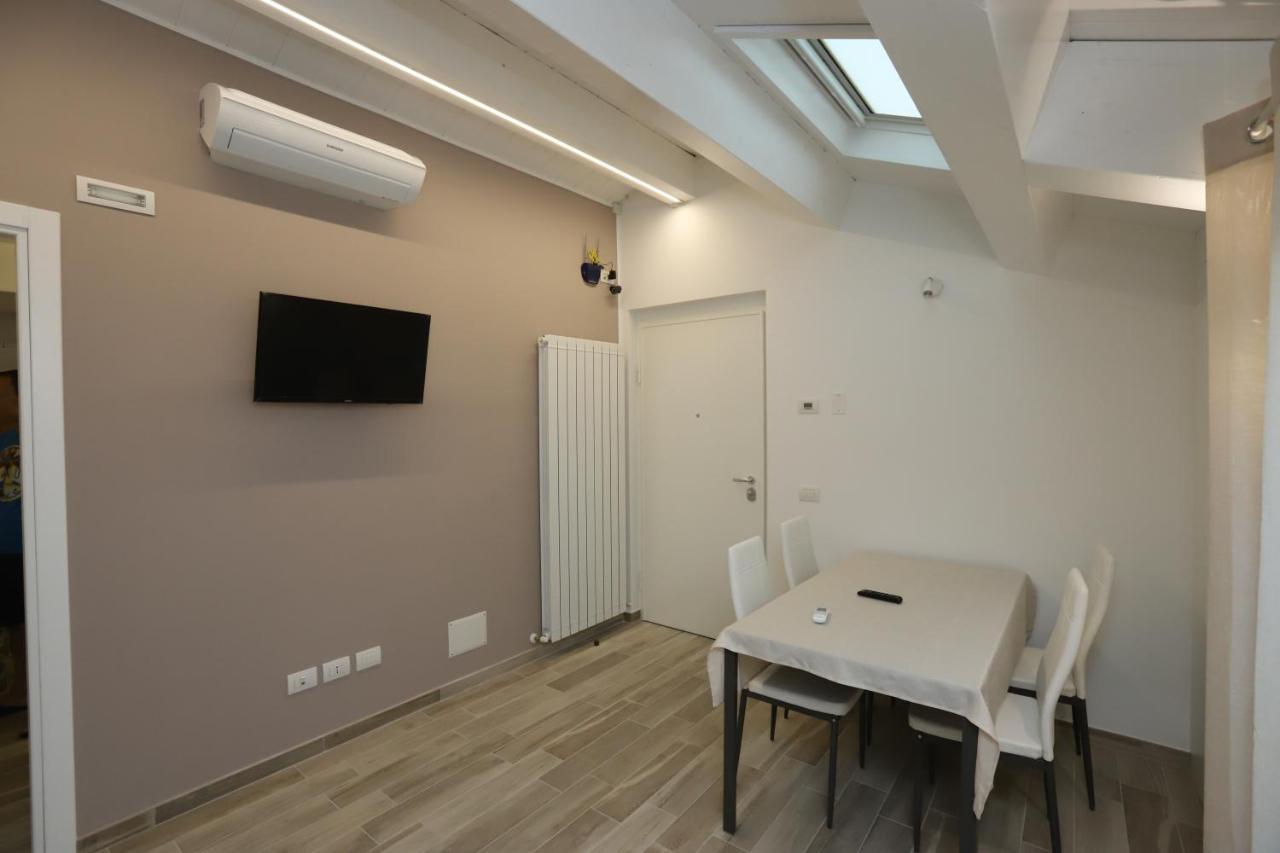 צ'יביטאנובה מארקה Orchidea Rooms & Suites מראה חיצוני תמונה